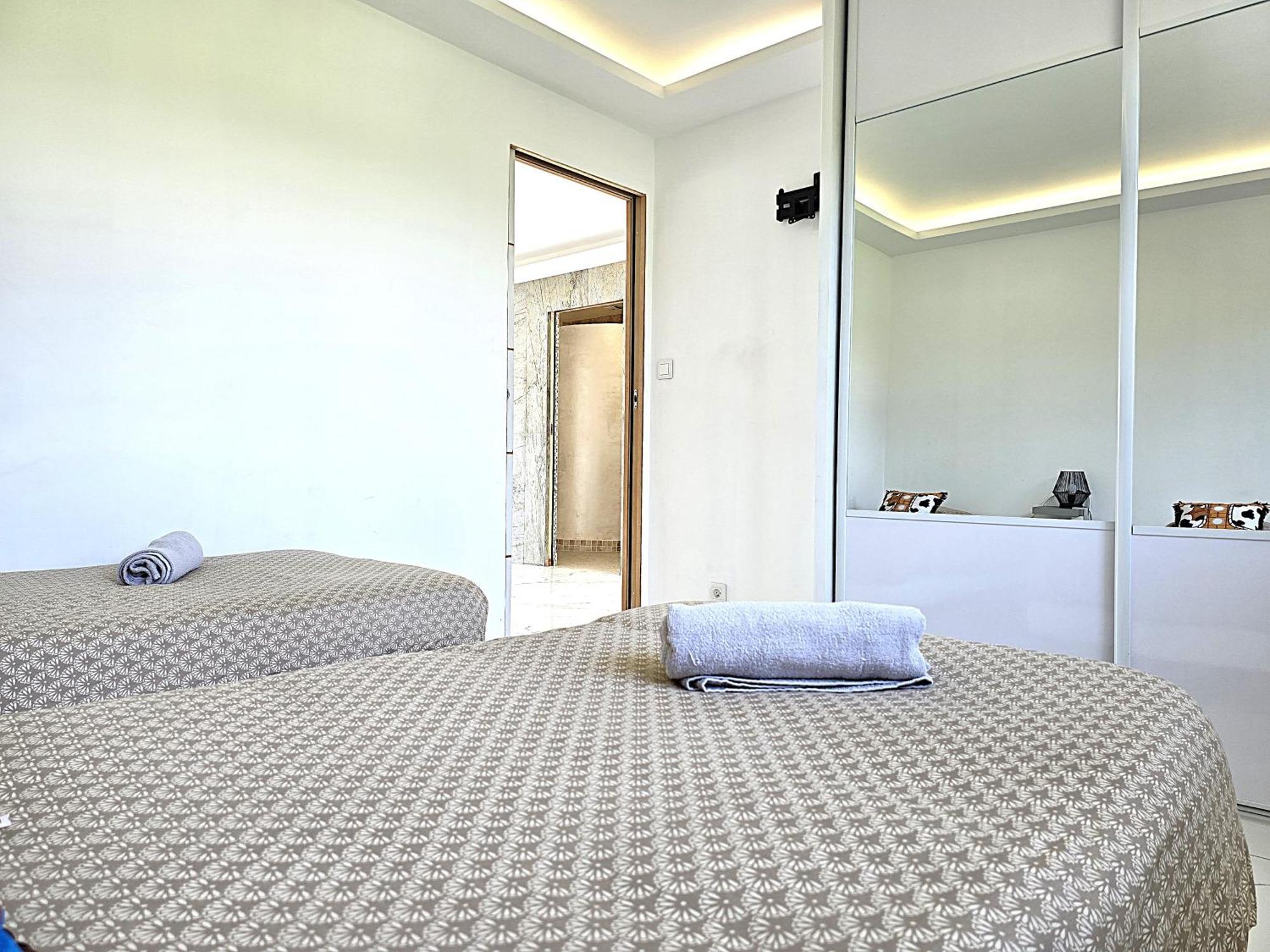 Maison Sapiac - 4Pers - 2 Chambres - 3 Lits - Clim Reversible - Terrasse Ombragee Et Grand Jardin - Piscine Saison Estivale Монтобан Экстерьер фото